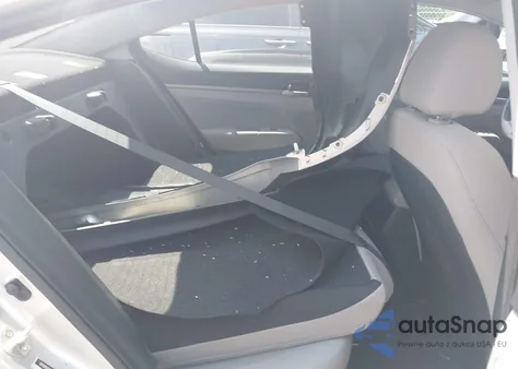 2017 Hyundai Elantra Se z USA, uszkodzony, nr VIN 5NPD84LFXHH107914